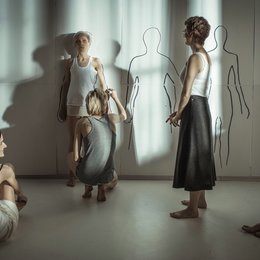 Body / Justyna Suwala / Maja Ostaszewska Poster