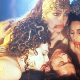 Bram Stoker's Dracula / Michaela Bercu / Florina Kendrick / Monica Bellucci / Keanu Reeves Poster