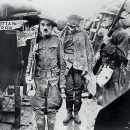 Chaplin Revue (Ein Hundeleben/ Gewehr über/ Der Pilger) Poster
