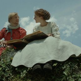 Hanna Merki und Michael Kranz in "Das Märchen von der Prinzessin, die unbedingt in einem Märchen vorkommen wollte", zu dem gestern die erste Klappe fiel Poster