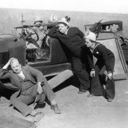 Dick & Doof - Best of 3 / daszerlegenvonkraftwagen / Oliver Hardy / Stan Laurel Poster
