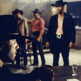 Django und die Bande der Bluthunde Poster