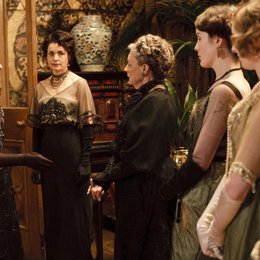 Downton Abbey / Elizabeth McGovern / Maggie Smith / Penelope Wilton Poster