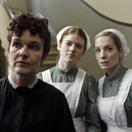 Downton Abbey / Siobhan Finneran / Rose Leslie / Joanne Froggatt Poster
