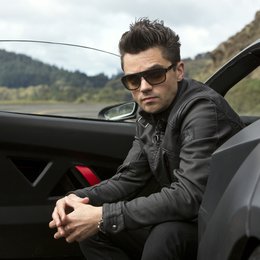 Need for Speed / Dominic Cooper Poster