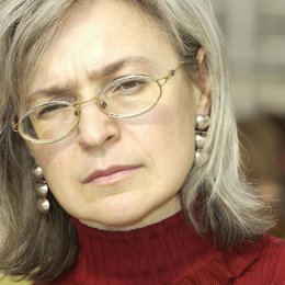Artikel zu viel - Anna Politkowskaja und das System Putin, Ein Poster