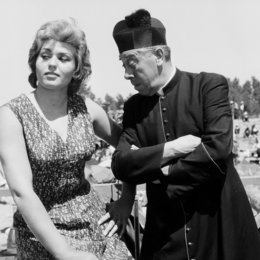 Hochwürden Don Camillo / Leda Gloria / Fernandel Poster