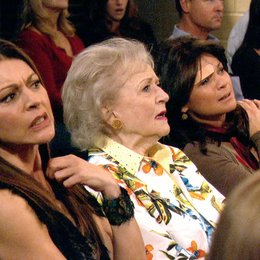 Hot in Cleveland / Hot in Cleveland (1. Staffel, 10 Folgen) / Betty White / Jane Leeves Poster