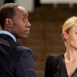 House of Lies / Kristen Bell / Don Cheadle Poster