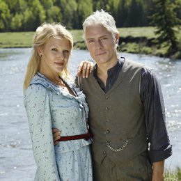 Im Tal der wilden Rosen: Fluss der Liebe (ZDF) / Eva-Maria Grein / Philipp Brenninkmeyer Poster