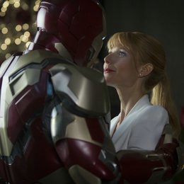 Iron Man 3 / Robert Downey Jr. / Gwyneth Paltrow Poster