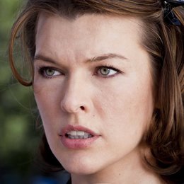 Lucky Trouble / Milla Jovovich Poster