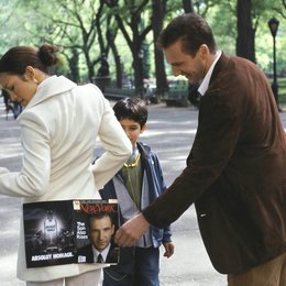 Manhattan Love Story / Jennifer Lopez / Tyler Garcia Posey / Ralph Fiennes Poster