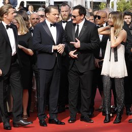 Once Upon a Time in... Hollywood / David Heyman, Shannon McIntosh, Brad Pitt, Leonardo DiCaprio, Quentin Tarantino and Margot Robbie at the premiere red carpet for "Once Upon A Time In Hollywood" during the 72nd Cannes Film Festival at the Palais des Poster