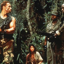 Predator / Arnold Schwarzenegger / Elpidia Carrillo / Carl Weathers / Bill Duke Poster