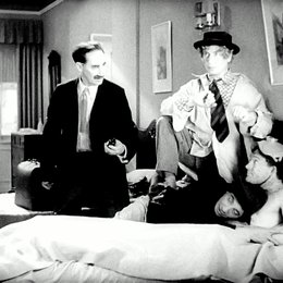 Marx Brothers - Room Service: Zimmerdienst, Die / Groucho Marx / Harpo Marx / Chico Marx Poster