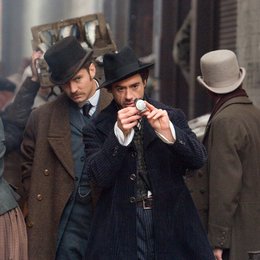 Sherlock Holmes / Jude Law / Robert Downey Jr. Poster
