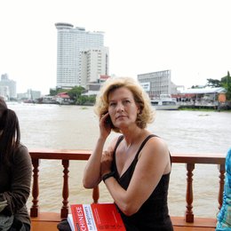 Schicksalstage in Bangkok (ARD) / Suzanne von Borsody Poster