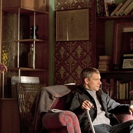 Sherlock (Staffel 1) / Sherlock: Ein Fall von Pink / Martin Freeman / Una Stubbs Poster