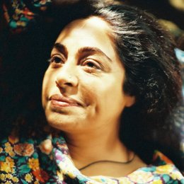 Silent Waters / Kirron Kher Poster