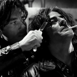 Sin City / Clive Owen / Benicio Del Toro Poster