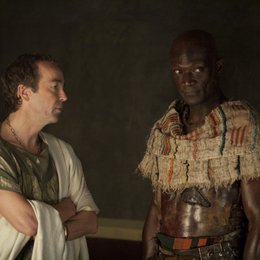 Spartacus: Blood and Sand (1. Staffel, 13 Folgen) / John Hannah / Peter Mensah Poster