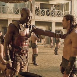 Spartacus: Gods of the Arena / Peter Mensah / Dustin Clare Poster