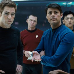 Star Trek XI / Anton Yelchin / Chris Pine / Simon Pegg / Karl Urban / John Cho / Zoe Saldana Poster