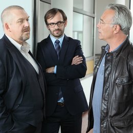 Tatort: Trautes Heim (WDR) / Jonas Gruber / Klaus J. Behrendt / Dietmar Bär Poster