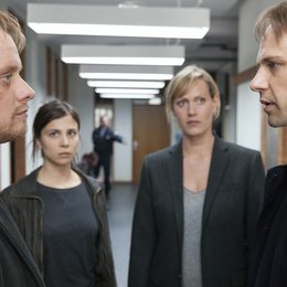 Tatort: Hydra (WDR) / Anna Schudt / Stefan Konarske / Aylin Tezel / Moritz Führmann Poster