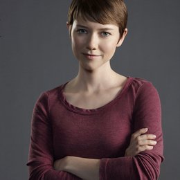 Following, The / Valorie Curry Poster