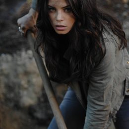 Witches of East End / Jenna Dewan-Tatum Poster