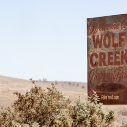 Wolf Creek 2 Poster