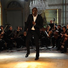 ziemlich-beste-freunde-intouchables-omar-sy-7 Poster
