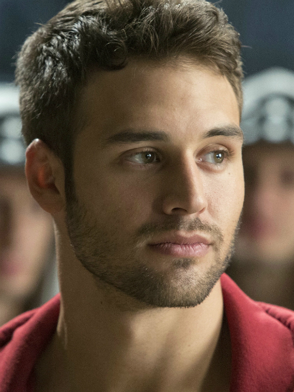 Ryan Guzman 1987 Portrait Kino De