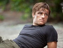 "Panem"-Star Josh Hutcherson lädt zur Privat-Premiere