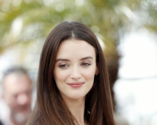 Nackt charlotte le bon Kali Rose