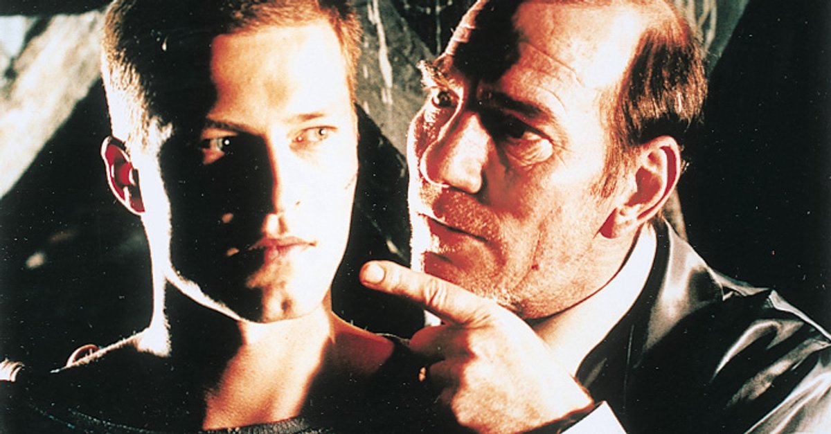 Bastard · Film 1998 · Trailer · Kritik