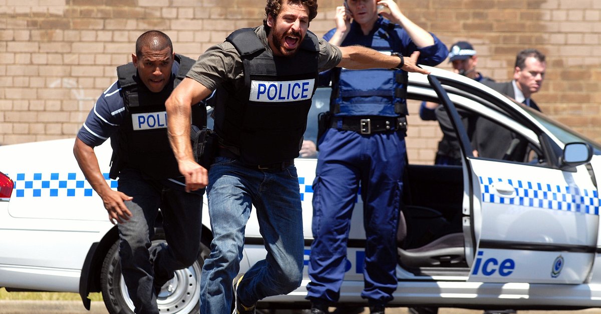 East West 101 · Serie im Stream online ansehen, alle Anbieter und News