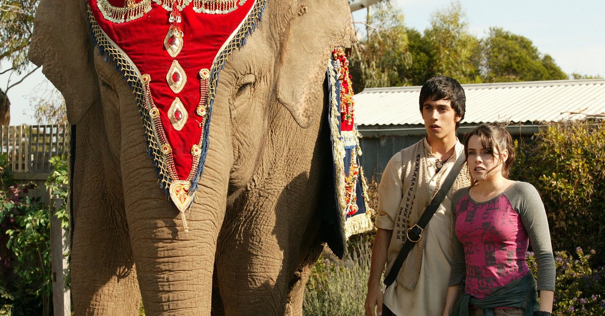 Elephant Princess Zurück nach Manjipoor Serie · Stream