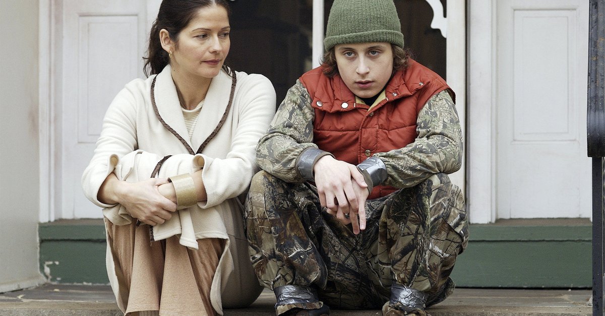 Long Island Blues · Film 2011 · Trailer · Kritik