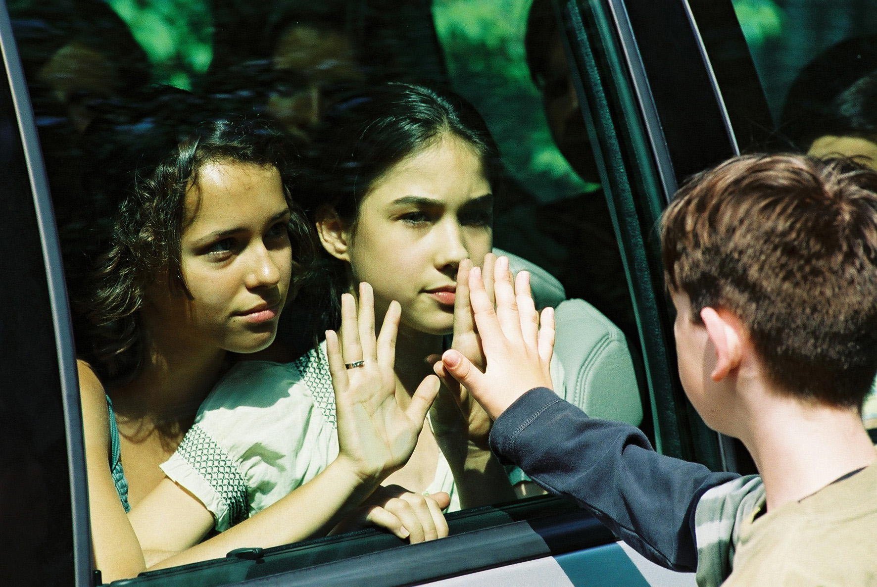 Imagini pentru out of reach 2004