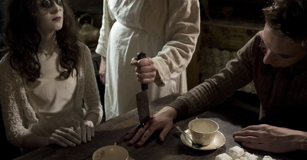 Plague Town · Film 2008 · Trailer · Kritik