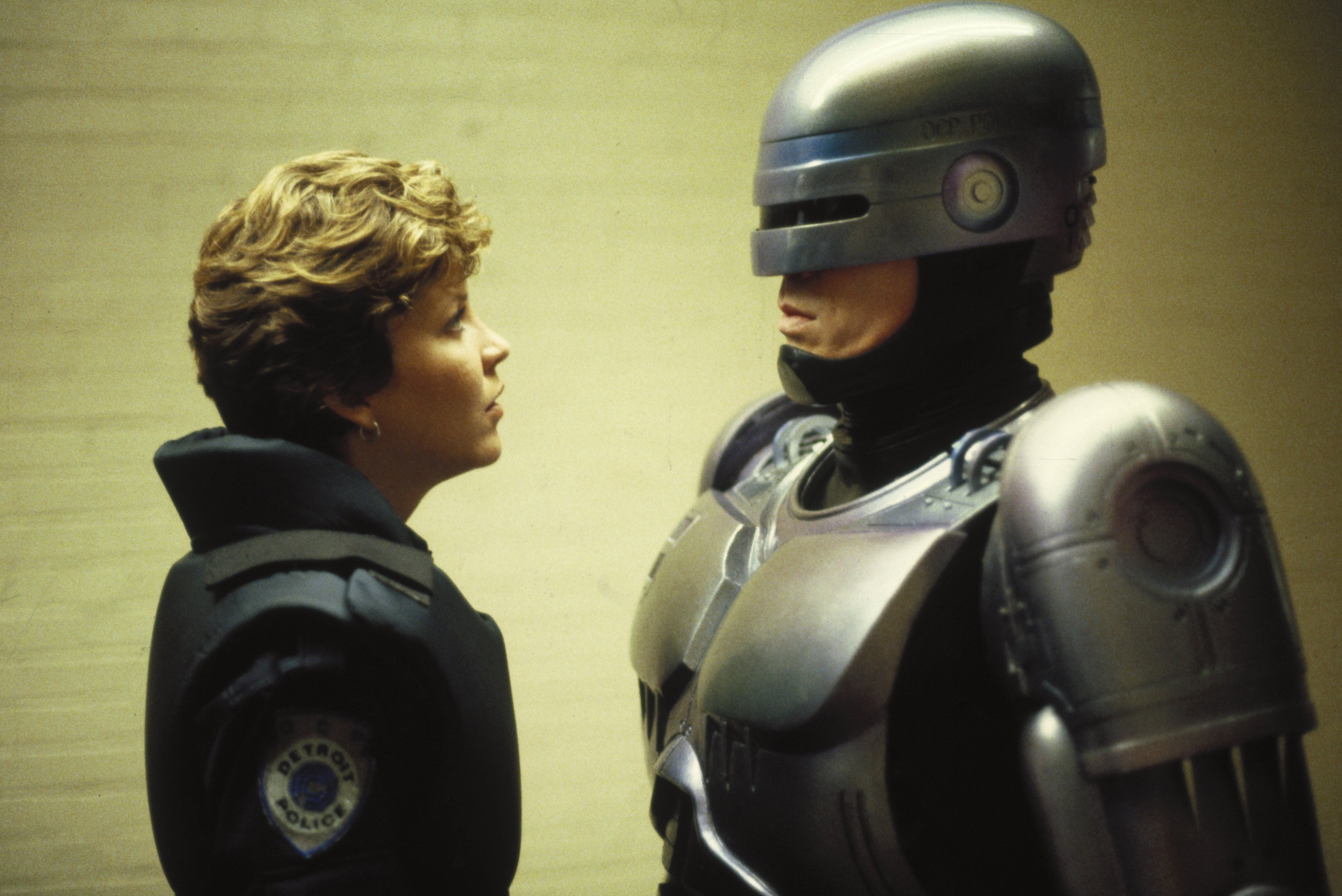 Robocop · Film 1988 · Trailer · Kritik