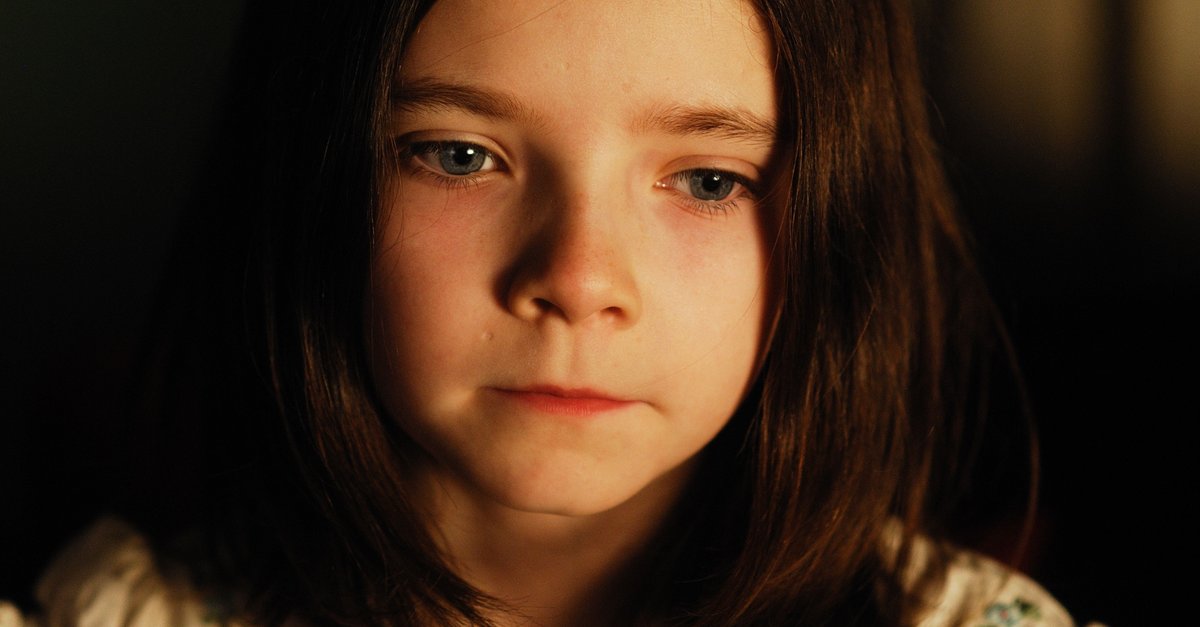 The Daisy Chain · Film 2008 · Trailer · Kritik