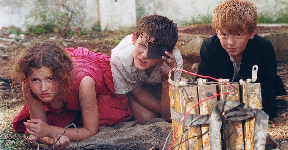 Sommerforelskelse 1989. Weiser 2001. Вайзер / Weiser. 2001.. Фильм Вайзер 2001 года. Кадры из фильма: Вайзер