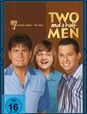 Two and a Half Men: Mein cooler Onkel Charlie - Die komplette siebte Staffel, Teil 1 (2 Discs) Poster