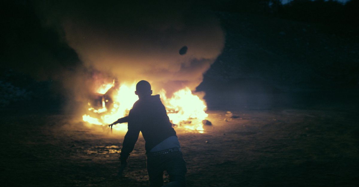 Chrieg · Film 2014 · Trailer · Kritik