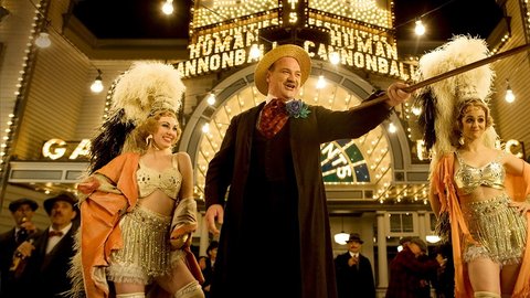 Still, boardwalk empire is entertaining in a way that no 2 hour movie could ever be. Boardwalk Empire Al Capone : Scorsese Und Graham Trauen Sich An Al Capone Kino De