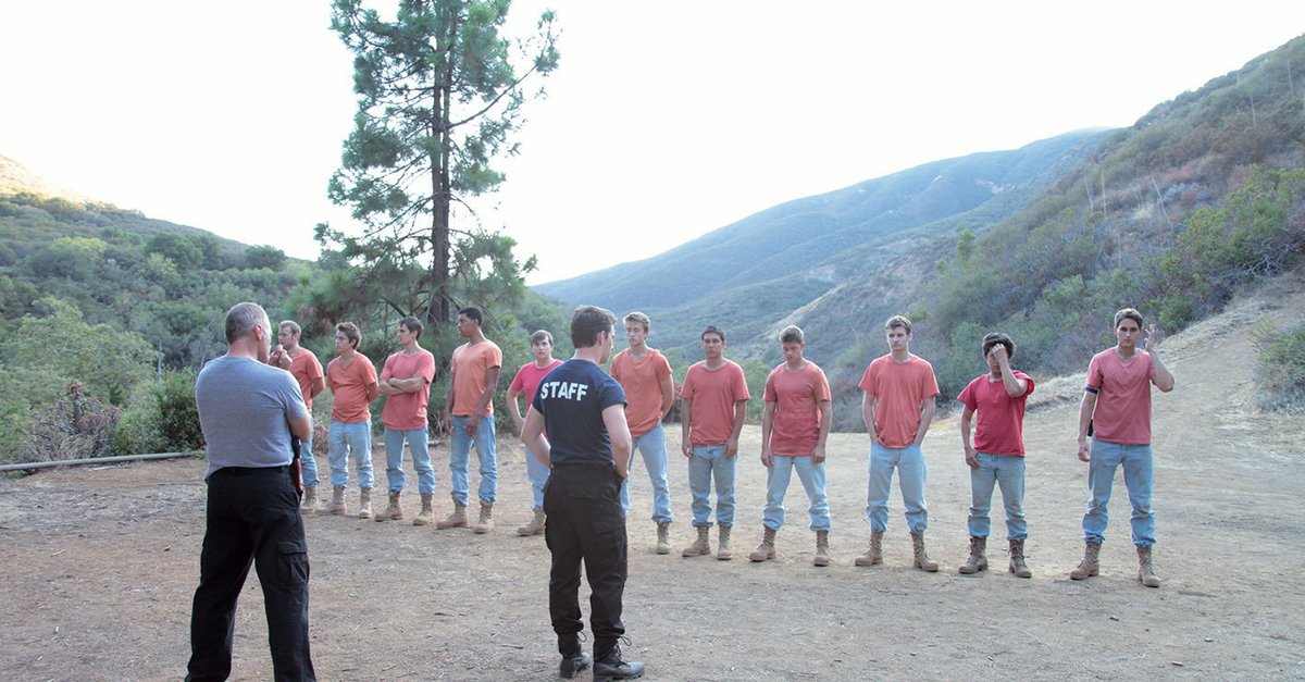 Coldwater · Film 2014 · Trailer · Kritik